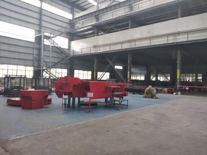 SOCMA Reach Stacker 18