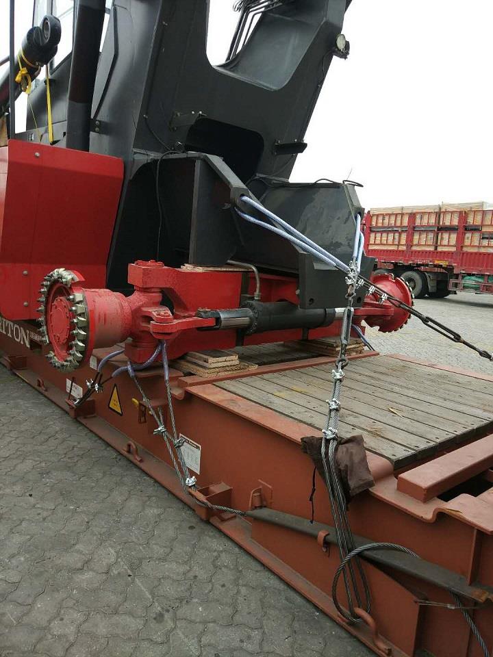 SOCMA Reach Stacker tagħbija 4