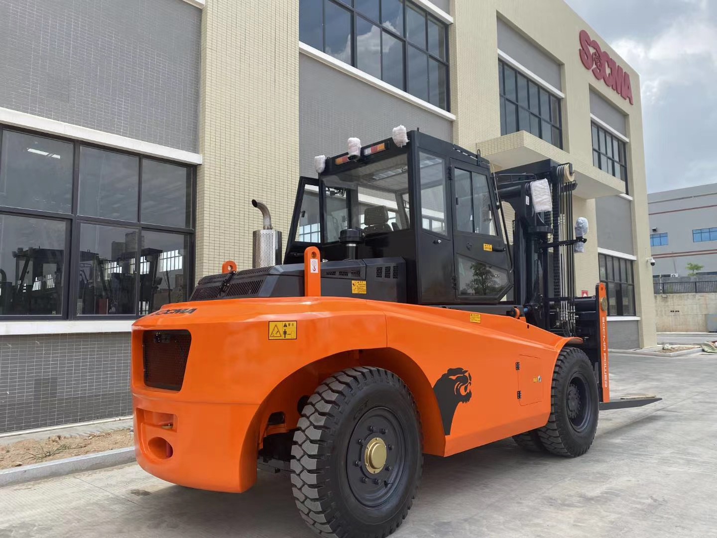 135 ton forklift 9 135 ton forklift 9
