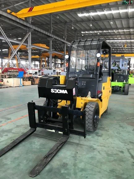 SOCMA MIINI 2.5Ton To 3Ton Telescopic Reach Forklift