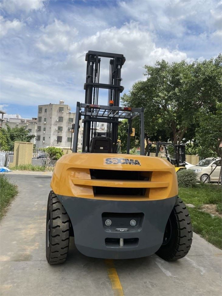10 Ton Small Forklift Truck SOCMA Chinese Machine Same As JCB HELI